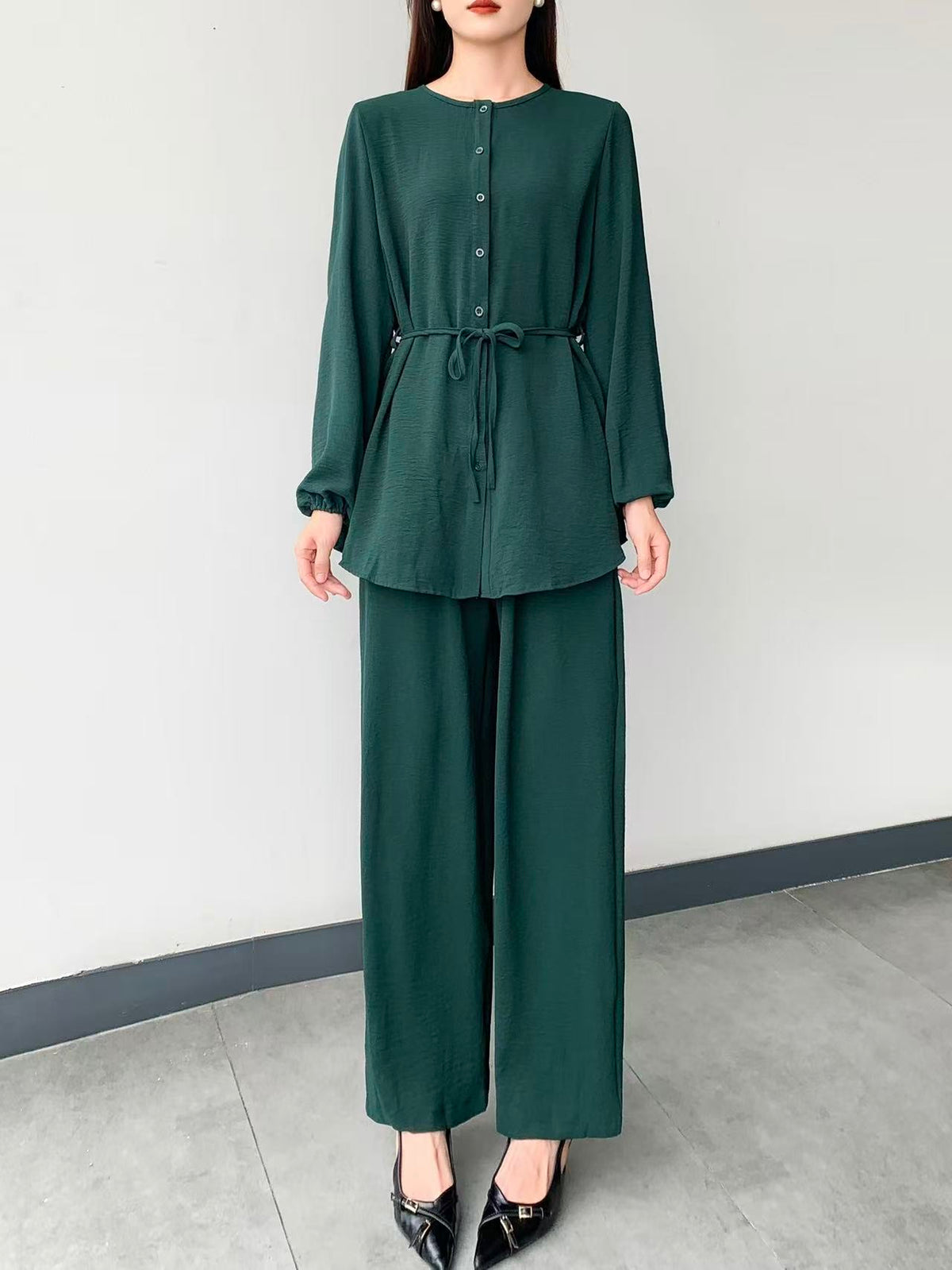 Long Sleeve Top (L-24001) & Pants (L-6810B)