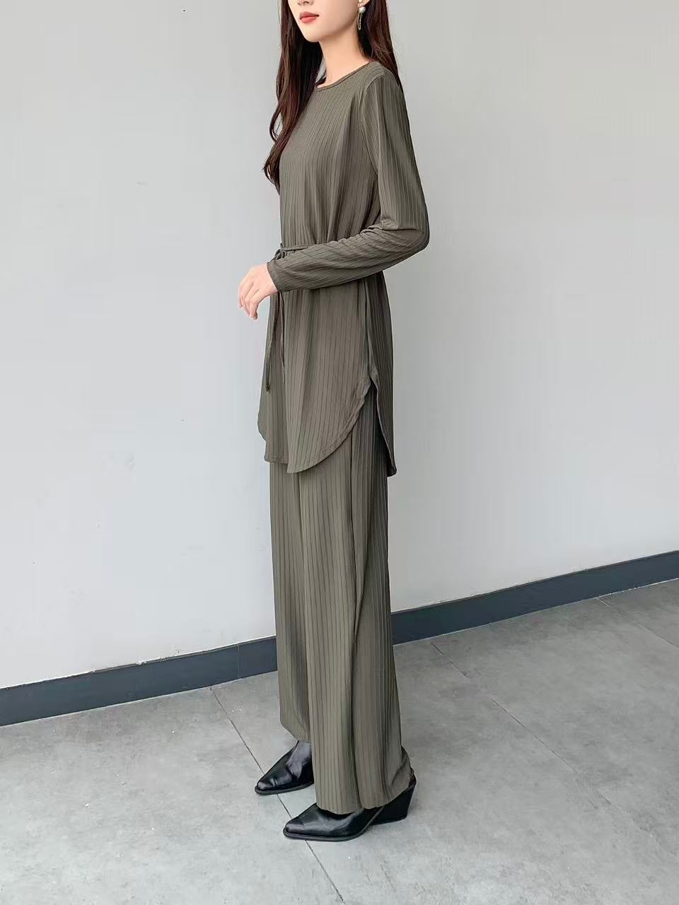 Long Sleeve Set (L-1916B) (Top Only)