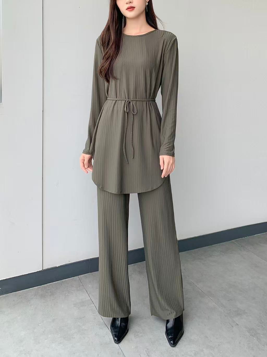 Long Sleeve Set (L-1916B) (Top Only)