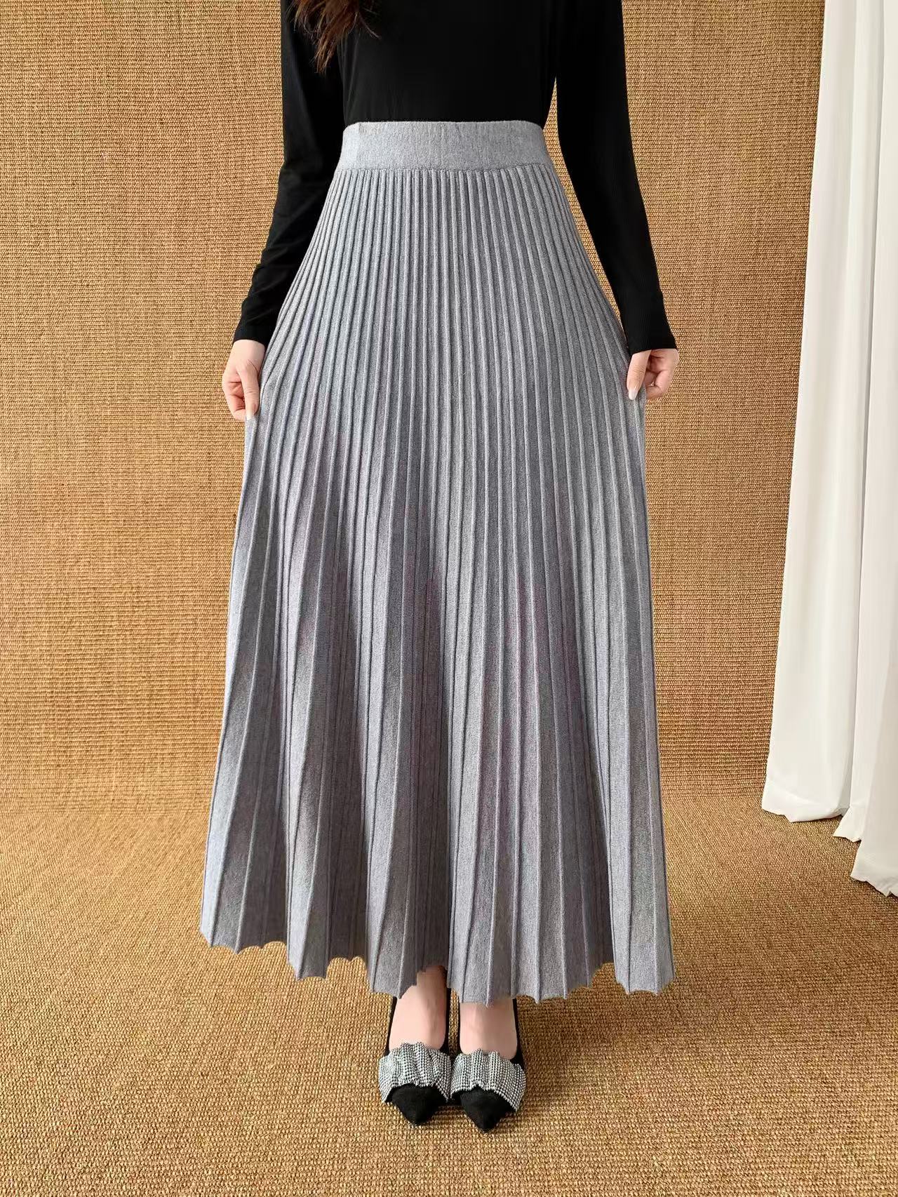 Pleated Knit Skirt (L-23303A)