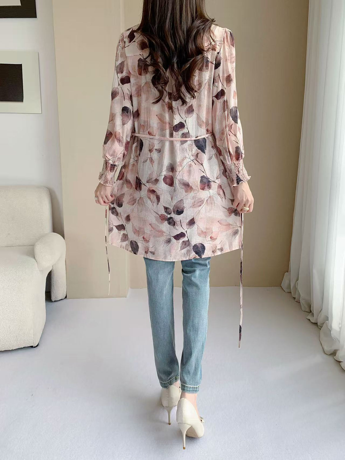 Sharp Shoulder Knee Dress