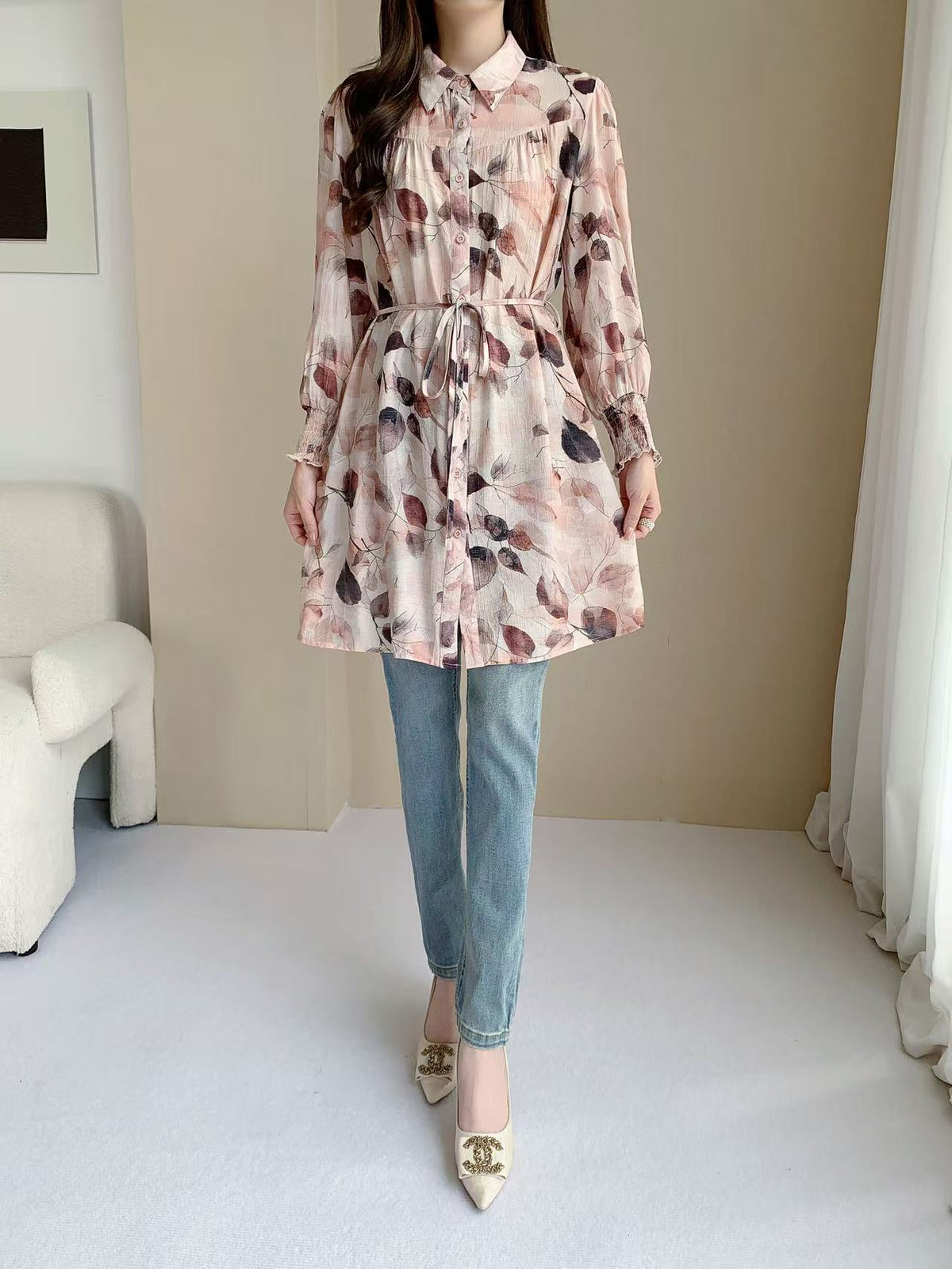 Sharp Shoulder Knee Dress